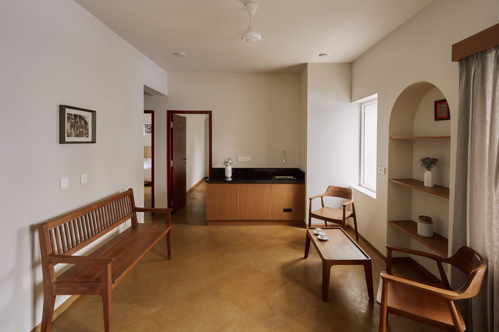 Suite Hall